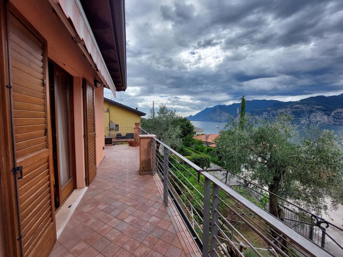 Вилла Casa Graziella Мальчезине Экстерьер фото